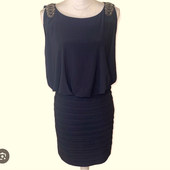 R & M RICHARDS BLOUSON DRESS - Picture 6 of 6